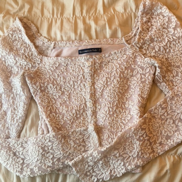 Abercrombie & Fitch Floral Lace Blouse - Cream - Picture 3 of 4